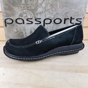 Suede Leather Loafers Black Slip on Comfort Shoe NEW CL 'Passports' 7.5M NEW